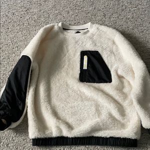 Ugg Fleece Pullover